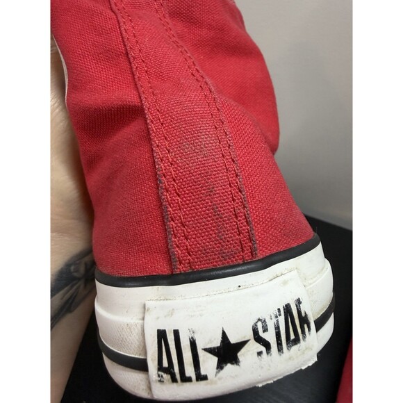 Converse Chuck Taylor All Star Mens 12 Red Shoes Hi Top Classic Canvas Sneakers - Picture 11 of 16